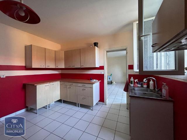 Location Appartement 4 pièces 102m² LE BARP 33114