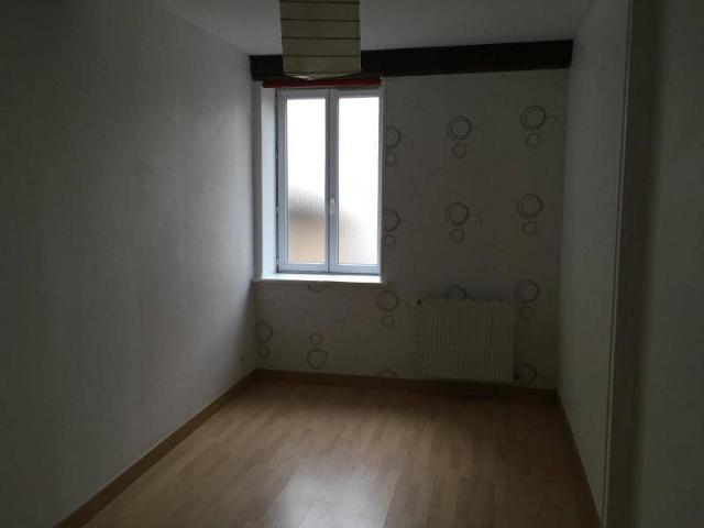 Location appartement 4 pièces 103.35 m² à Saint Laurent sur Saône 01750 5 635 €