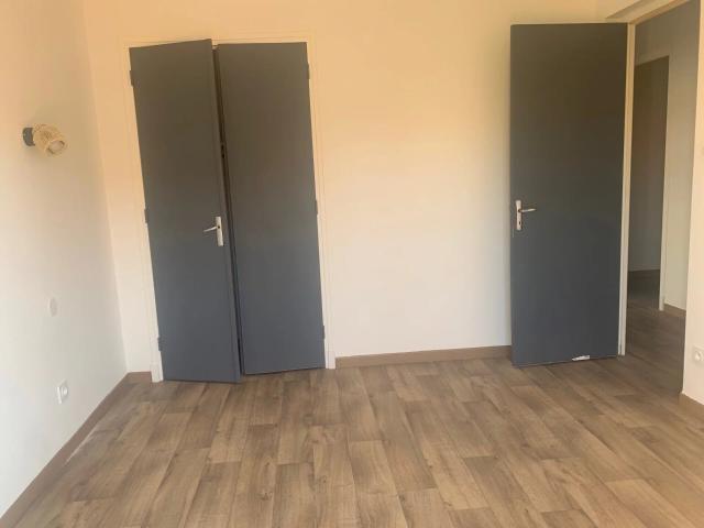 Location Appartement 4 pièces 103 m2 à Perpignan