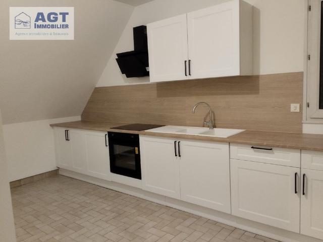 Location Appartement 4 pièces 104m² BEAUVAIS 60000