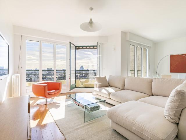 Location Appartement 4 pièces 104m² PARIS 16ème