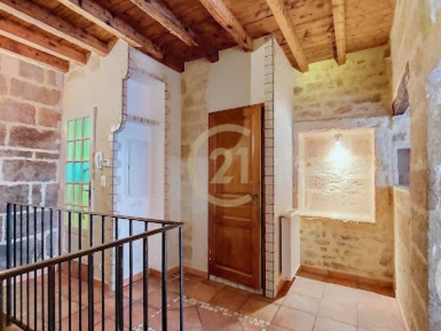Location Appartement 4 pièces 105.43 m2 Remoulins