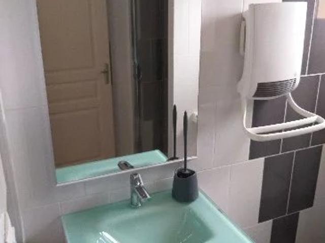 Location Appartement 4 pièces 105 m2 Garidech