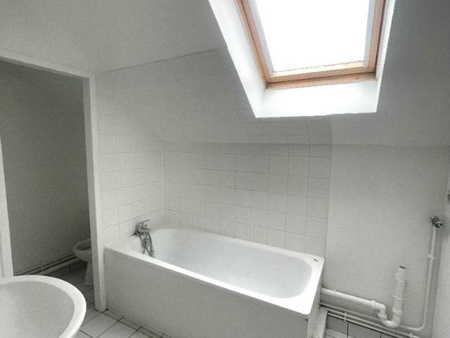 Location Appartement 4 pièces 106m² ROUEN 76000