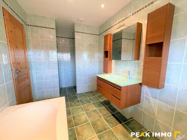 Location Appartement 4 pièces 108.14 m2 Juvigny