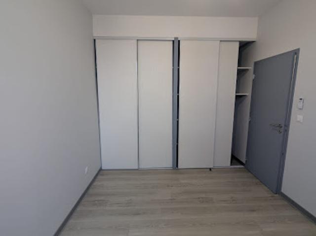 Location Appartement 4 pièces 108 m2 Saint Michel