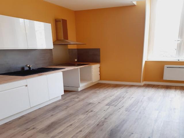 Location Appartement 4 pièces 109.34 m2 Nevers