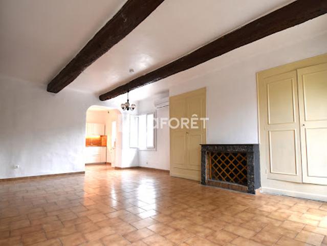 Location Appartement 4 pièces 110 m2 Bargemon