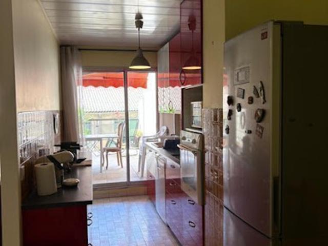 Location Appartement 4 pièces 110 m2 Marseille 6ème