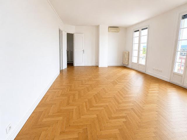 Location Appartement 4 pièces 110 m2 Narbonne
