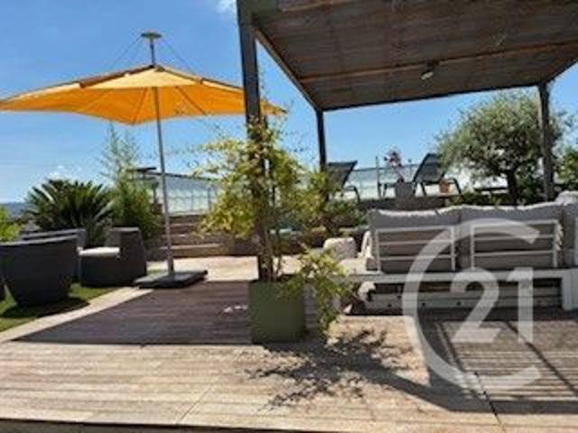 Location Appartement 4 pièces 110m² NICE 06100
