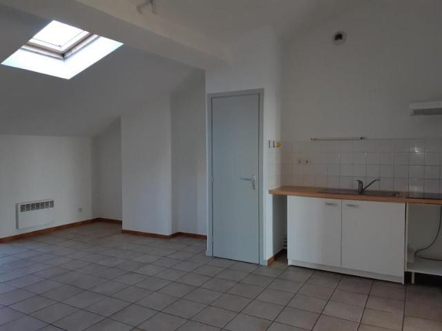 Location Appartement 4 pièces 113m² BORDEAUX 33000