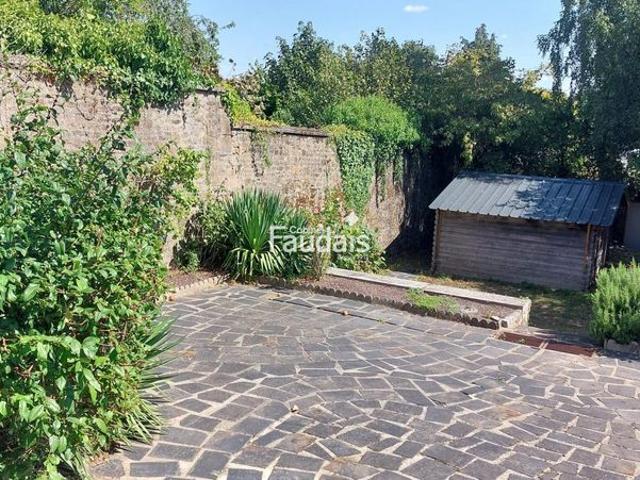 Location Appartement 4 pièces 113m² VIRE NORMANDIE 14500