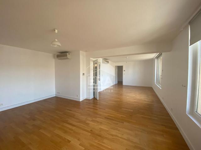 Location Appartement 4 pièces 113m²
