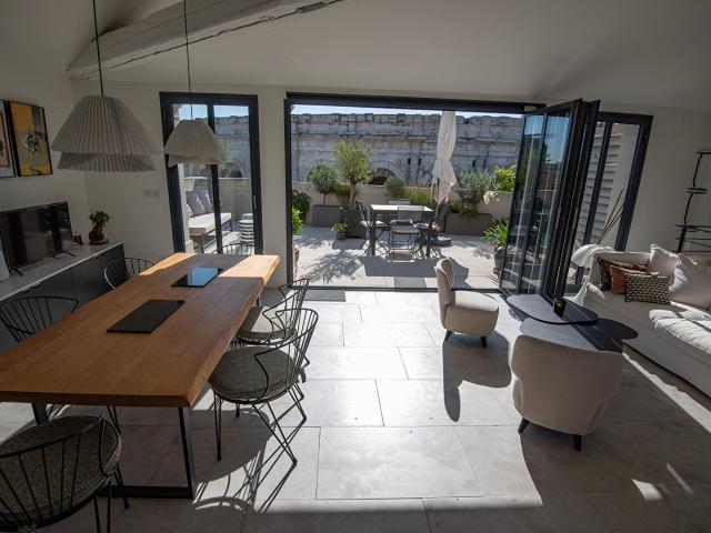 location appartement 4 pièces, 115.30m², nîmes