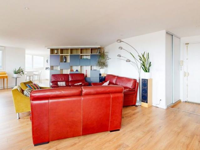 Location Appartement 4 pièces 115m² LYON 9ème