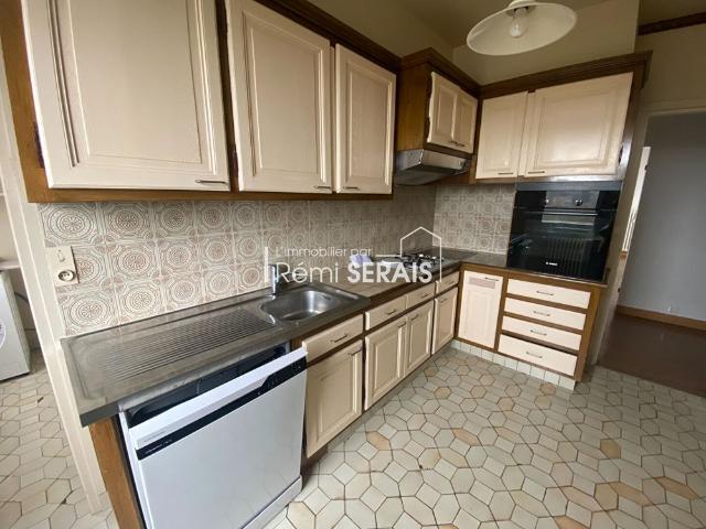 Location Appartement 4 pièces 115m²