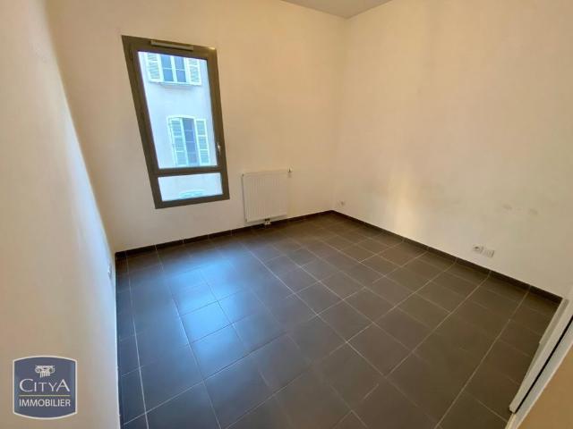 Location Appartement 4 pièces 116m² TOULON 83000