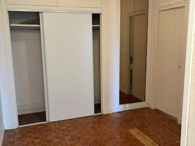 Location Appartement 4 pièces 117.22 m2 Compiegne