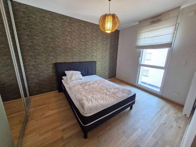 Location Appartement 4 pièces 119m² BOURGOIN JALLIEU 38300