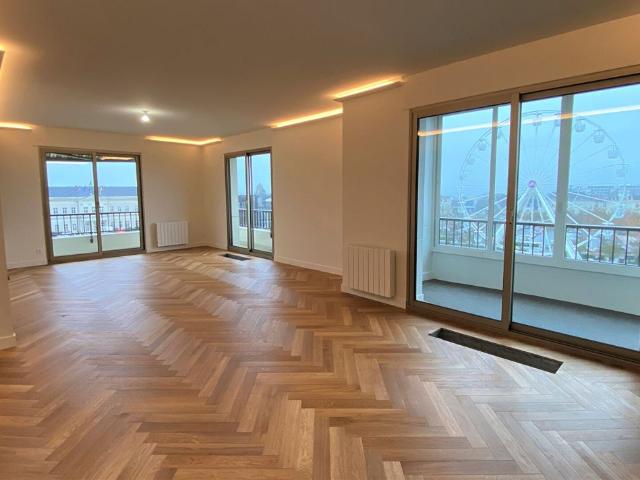 Location appartement 4 pièces, 120.35m², Angers