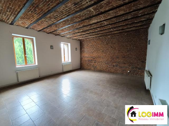 Location Appartement 4 pièces 120 m2 Poix du Nord