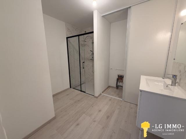 Location Appartement 4 pièces 120m² MIRAMBEAU 17150