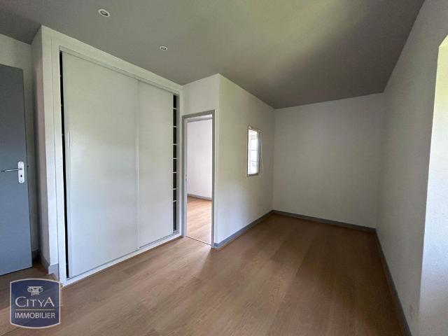 Location Appartement 4 pièces 121m² CORENC 38700