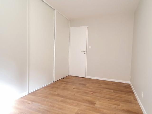 Location Appartement 4 pièces 121m²