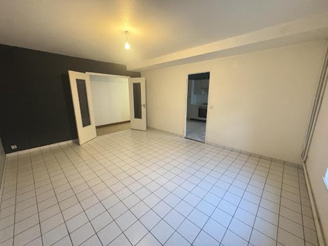 Location Appartement 4 pièces 125.51 m2 Saint Galmier