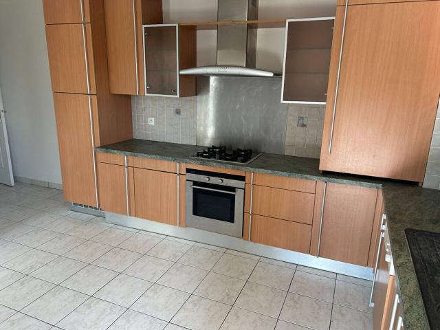 Location appartement 4 pièces 126.15 m² à Ferney Voltaire 01210 2 585,00 € / mois CC