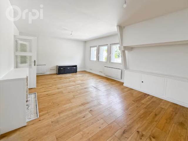 Location Appartement 4 pièces 130.86 m2 Senlis