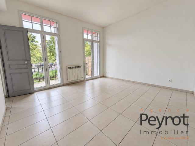 Location Appartement 4 pièces 130m² PERPIGNAN 66000