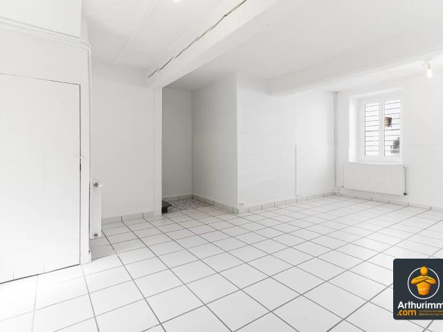 Location Appartement 4 pièces 134 m2 à Saint Priest
