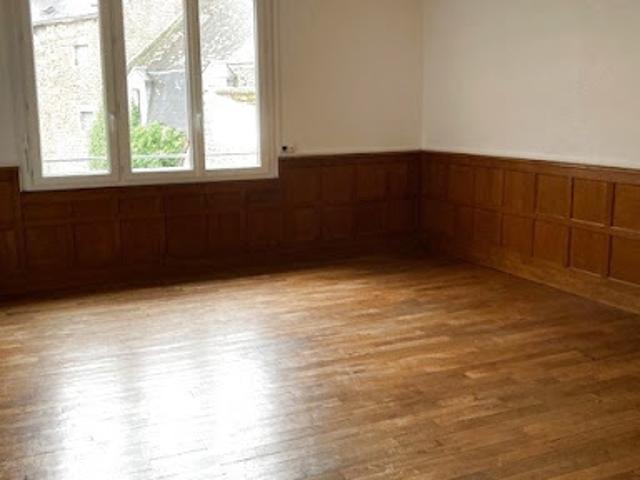 Location Appartement 4 pièces 135 m2 La Ferté Macé