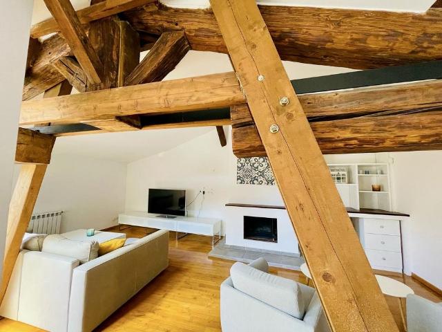 Location Appartement 4 pièces 135m² NIMES 30900