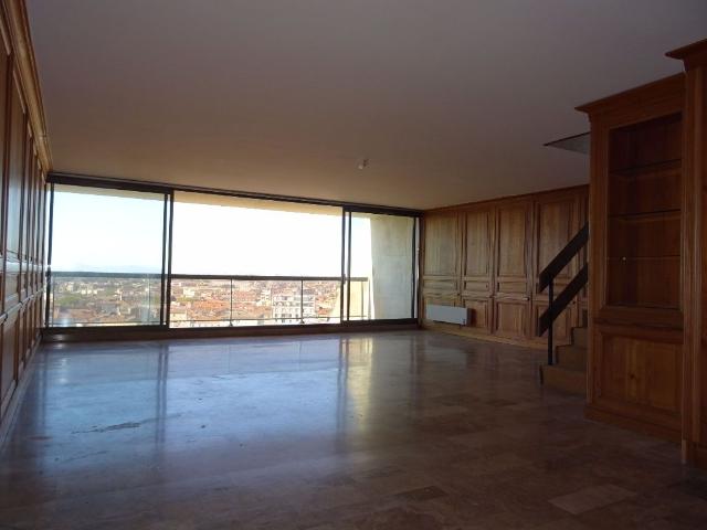 Location Appartement 4 pièces 137m² MONTPELLIER 34000