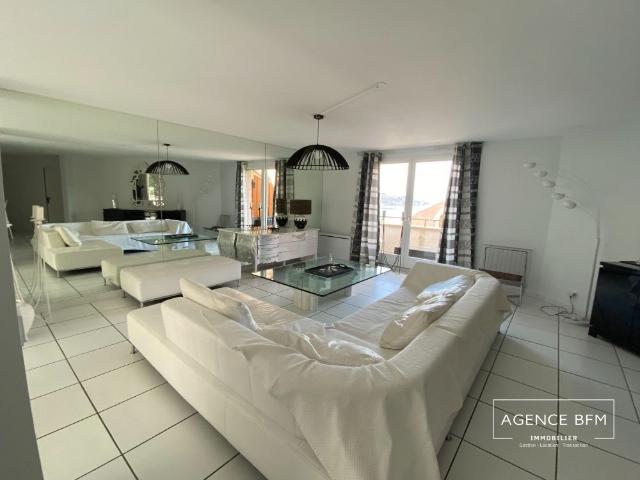 Location Appartement 4 pièces 140m² VEYRIER DU LAC 74290
