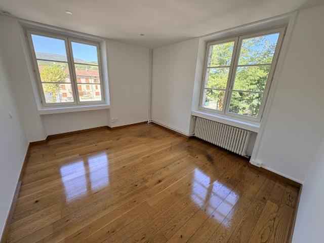 Location Appartement 4 pièces 141.6 m2 Saint Jean en Royans