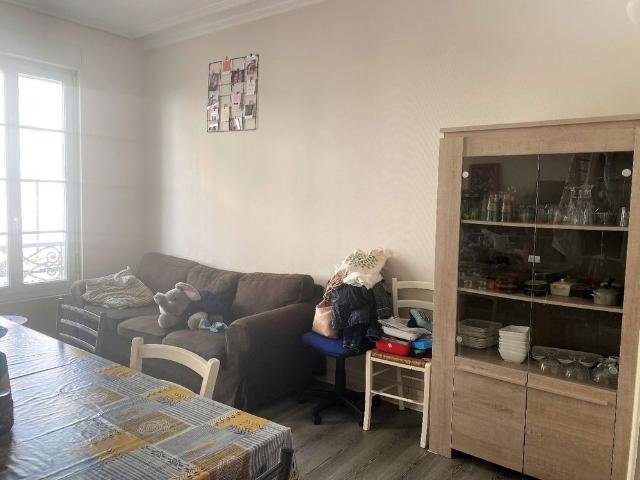 Location Appartement 4 pièces 142m² JARNAC 16200