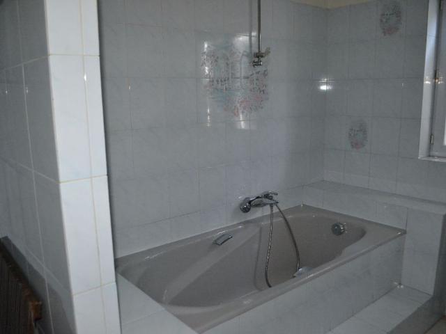 Location appartement 4 pièces, 146.00m², Le Sequestre