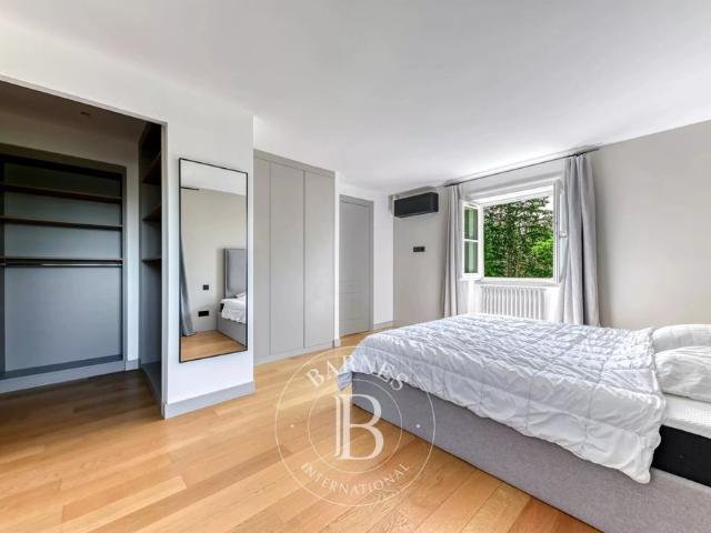 Location Appartement 4 pièces 167m² ECULLY 69130