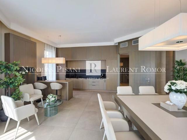 Location Appartement 4 pièces 170m² BEAULIEU SUR MER 06310