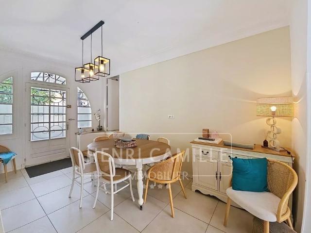 Location Appartement 4 pièces 182m² LE CANNET 06110