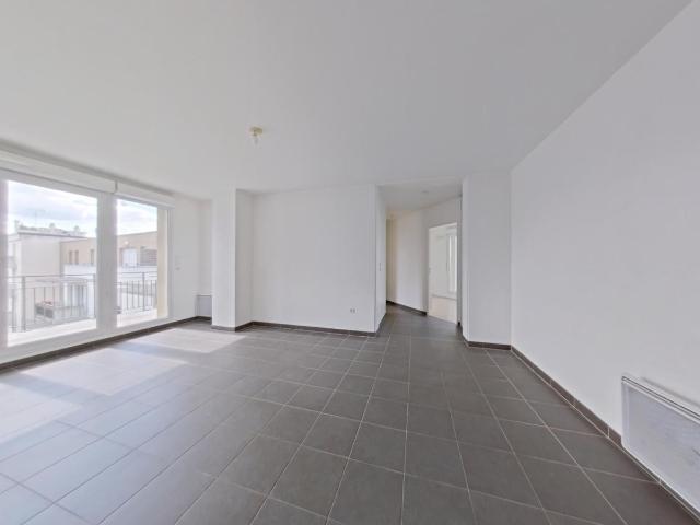Location appartement 4 pièces TOURS 87m² à 980.99€/mois CDC Habitat