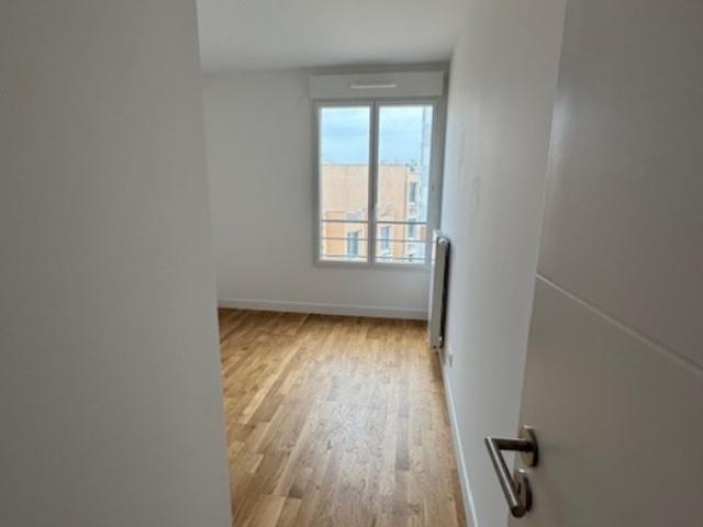 Location appartement 4 pièces à 92110 Clichy  réf:LF92110LAN86Q6P3062 53625. | AROBAZIMMO