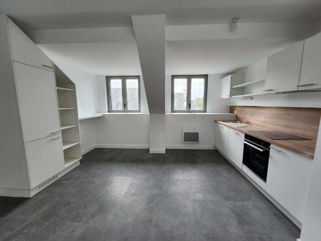 Location appartement 4 pièces Carhaix Plouguer 29