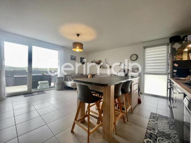 Location Appartement 4 pièces + cuisine 75,85 m² 1