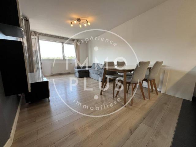 Location Appartement 4 pièces + cuisine 87,05 m² 1