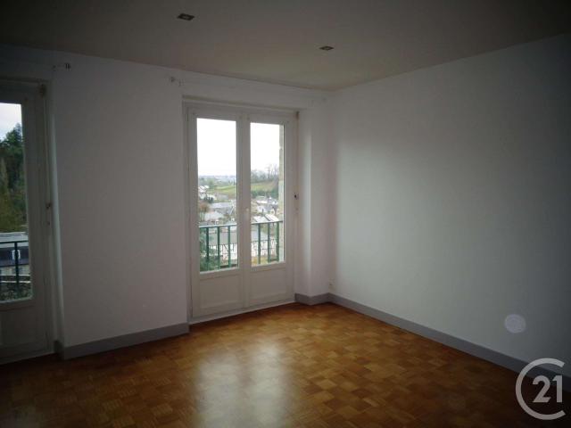 Location appartement 4 pièces Fougères 35